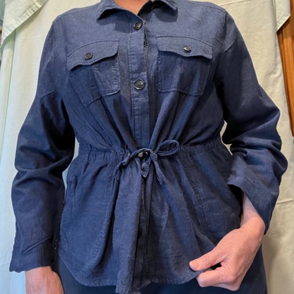 Stylish drawstring, high-quality top! - Picture 2 of 5